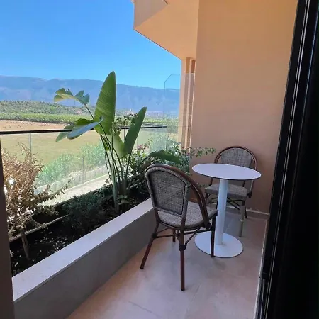 Ea Palm * Vlorë